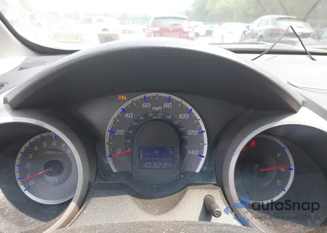 2009 Honda Fit from USA, damaged, VIN JHMGE882X9S071193